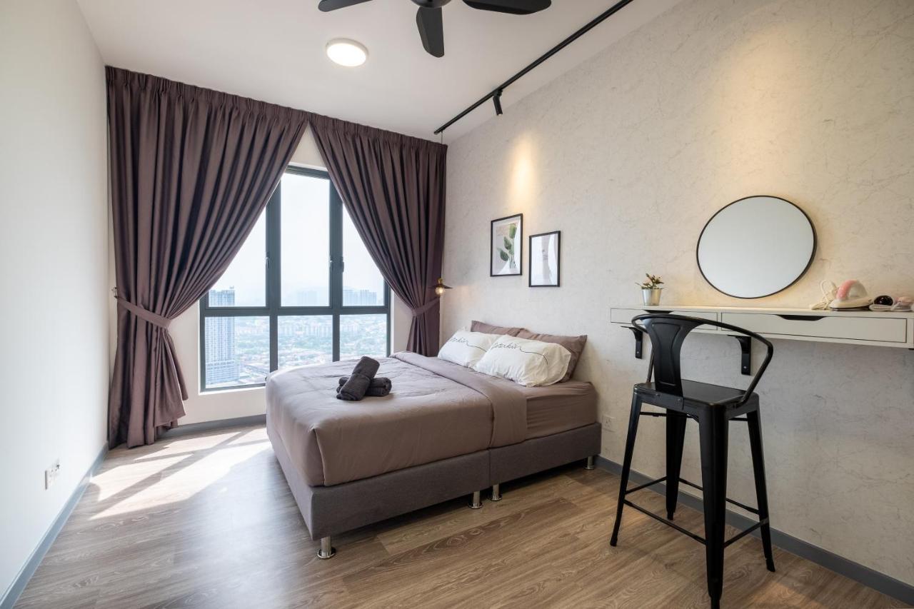 Contemporary United Point 6 Pax 现代风格 Desa Park & Mont Kiara Apartment Kuala Lumpur Ngoại thất bức ảnh