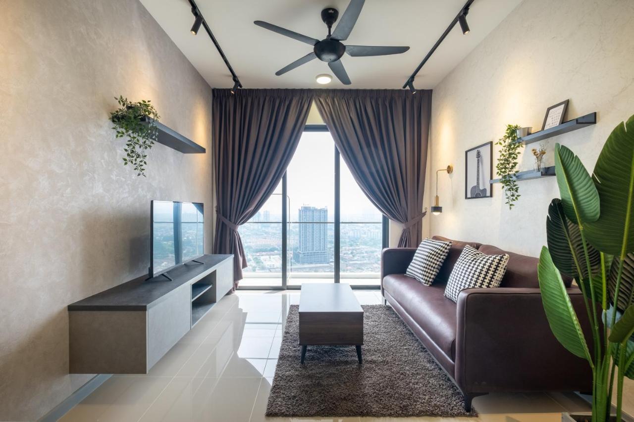 Contemporary United Point 6 Pax 现代风格 Desa Park & Mont Kiara Apartment Kuala Lumpur Ngoại thất bức ảnh