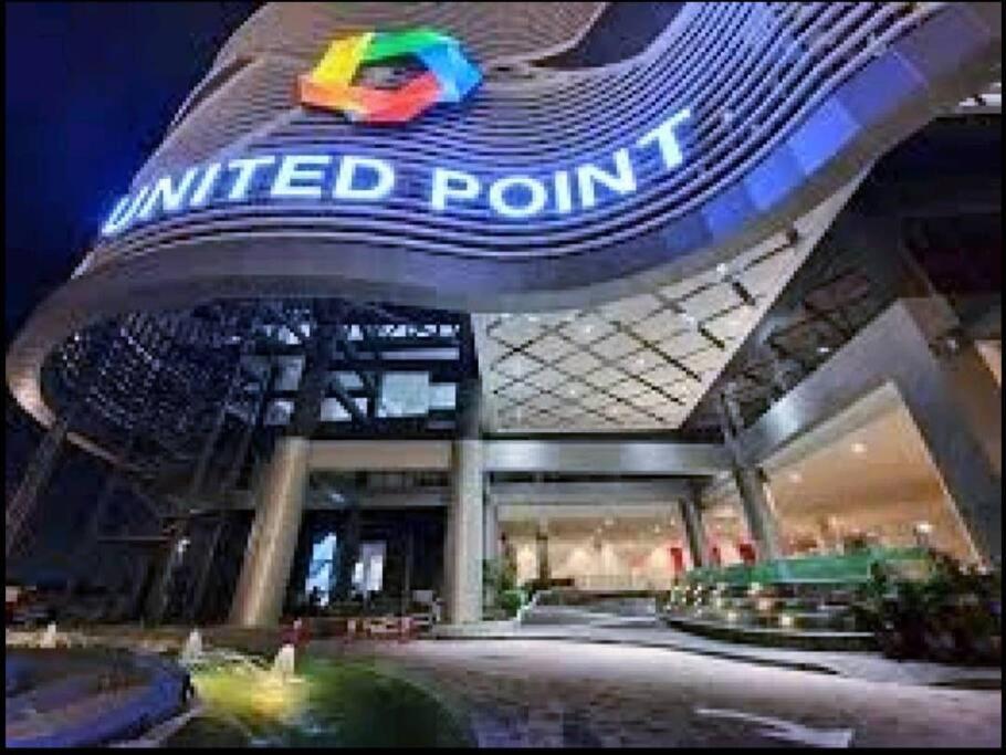 Contemporary United Point 6 Pax 现代风格 Desa Park & Mont Kiara Apartment Kuala Lumpur Ngoại thất bức ảnh